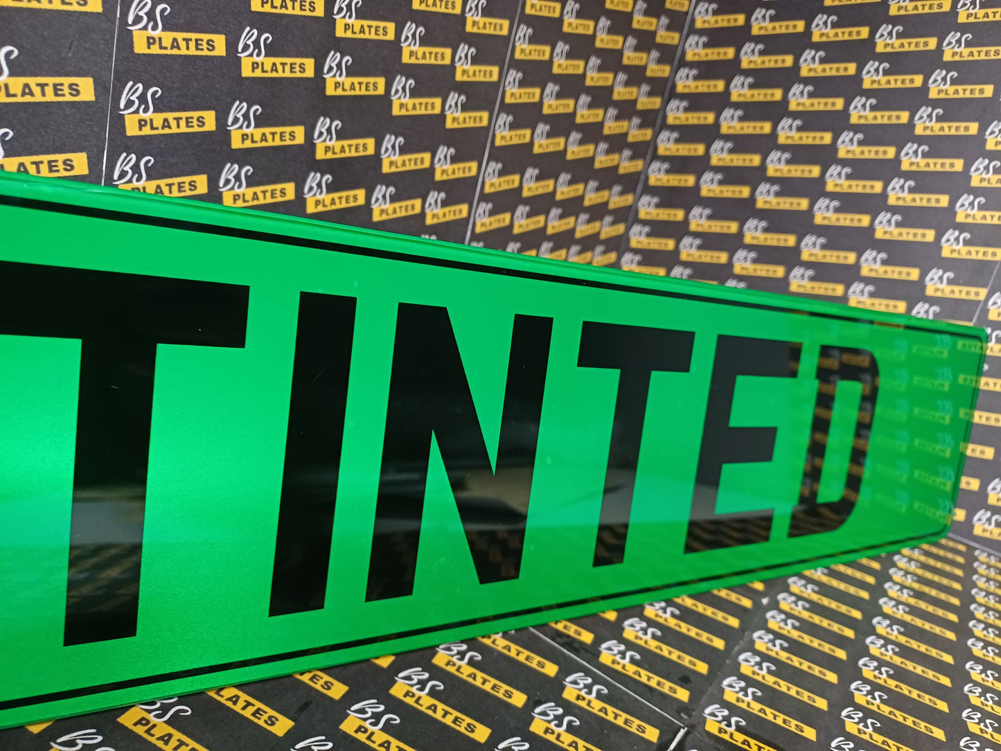 Green Tinted Show Plate
