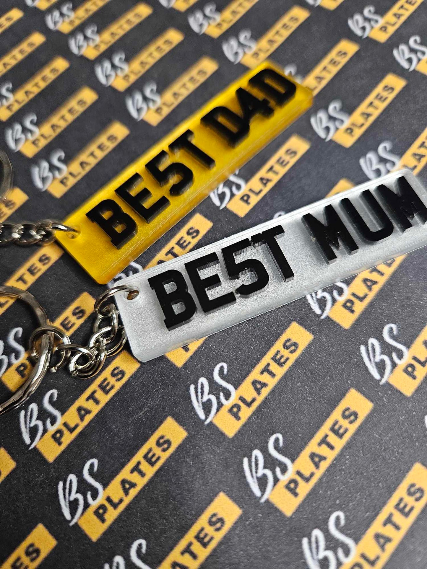 Best Mum/Best Dad Number Plate Keyring